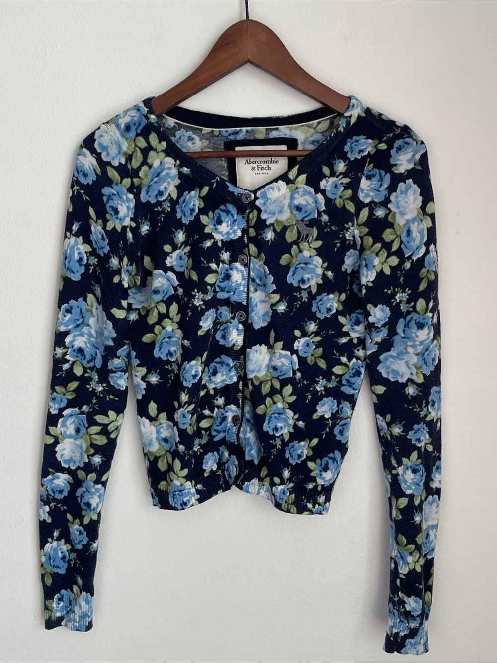 Y2K Abercrombie & Fitch Floral Cardigan Sweater Small Navy Roses Coquette Preppy